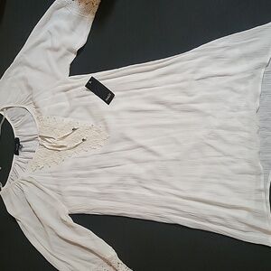 🆕️ Naif Anthropologie Boho Crochet Midi Dress Women's Small White Lace Tassel